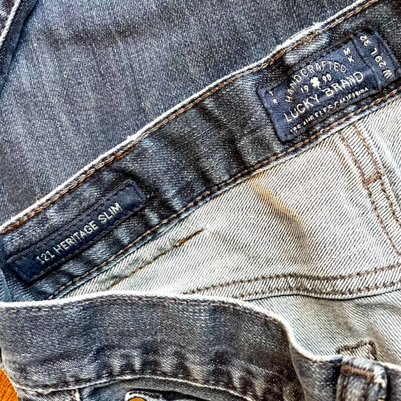 Lucky brand jeans size 29 w 32 L - Picture 4 of 8